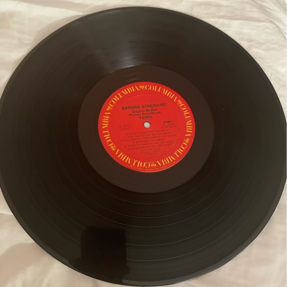 Vintage Barbara Streisand Yentl vinyl record - Picture 7 of 7